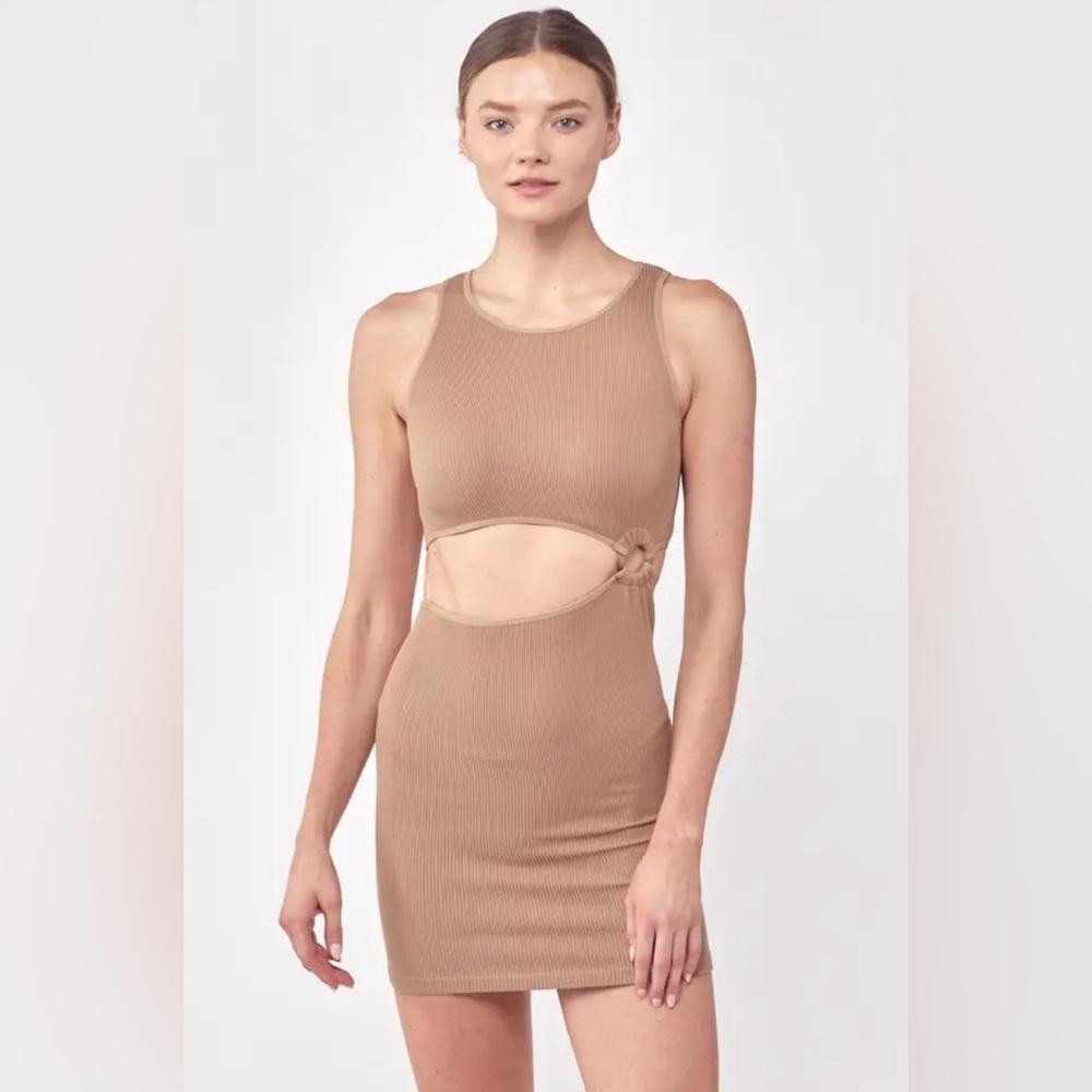 ANWND Beige Brown Bodycon Cut Out Mini Daytime Cocktail Dress with Ring Detail S